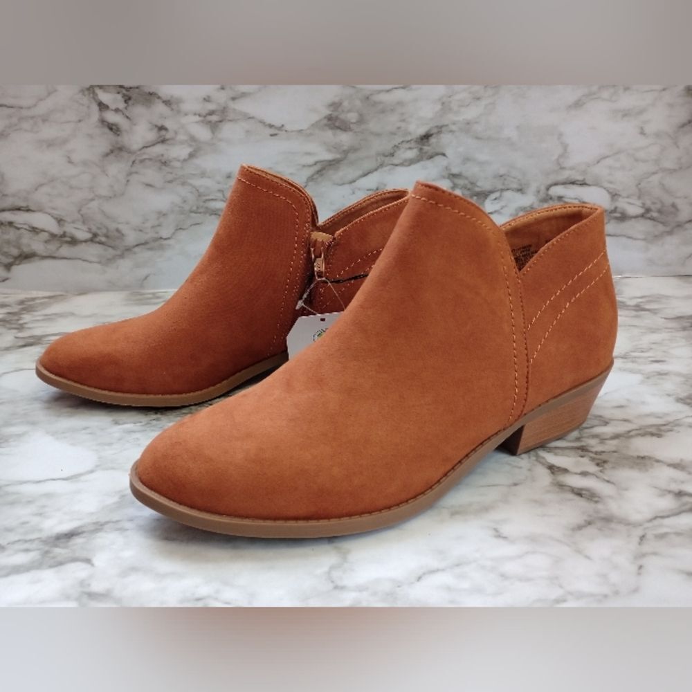 NWT Time and Tru Faux Suede Cognac Ankle Boots Size 10